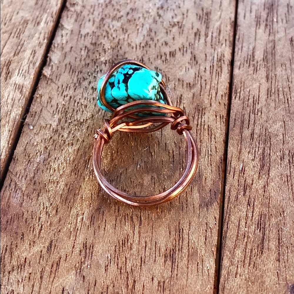 STATEMENT BOHEMIAN STONE WIRE RING COPPER/ROUND - Picture 7 of 7